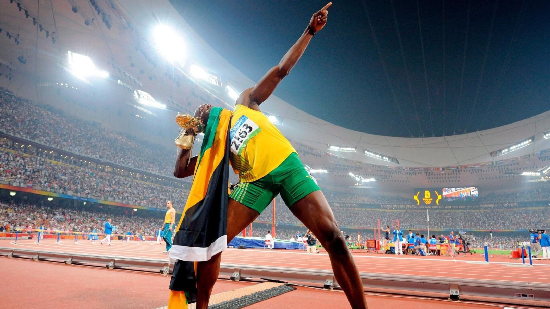 虚拟现实技术革新：电竞沉浸式体验迎来爆发式增长，虚拟现实竞技中心